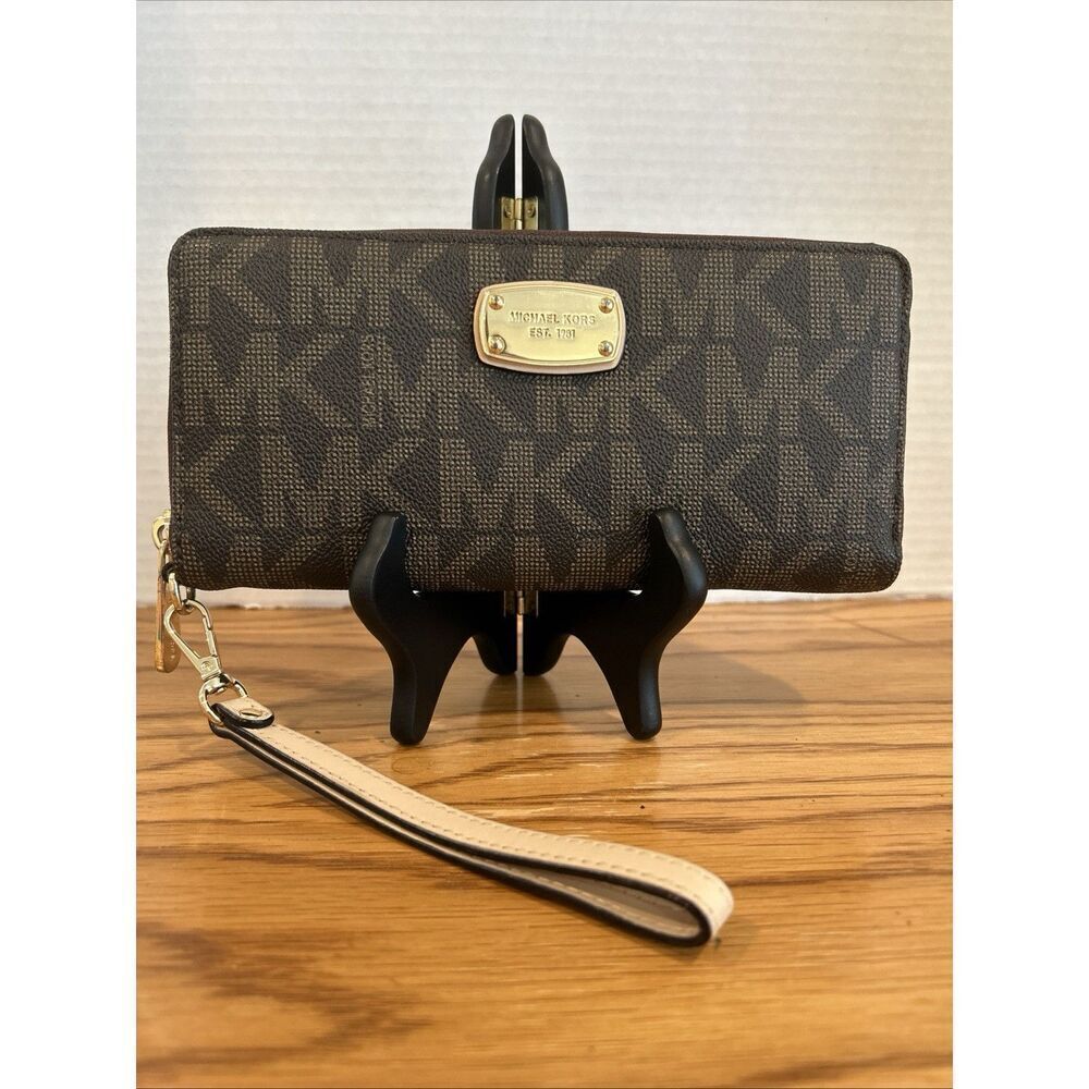 Michael Kors Jet Set Brown Mk Signature Large Travel Continental Wallet Wristlet